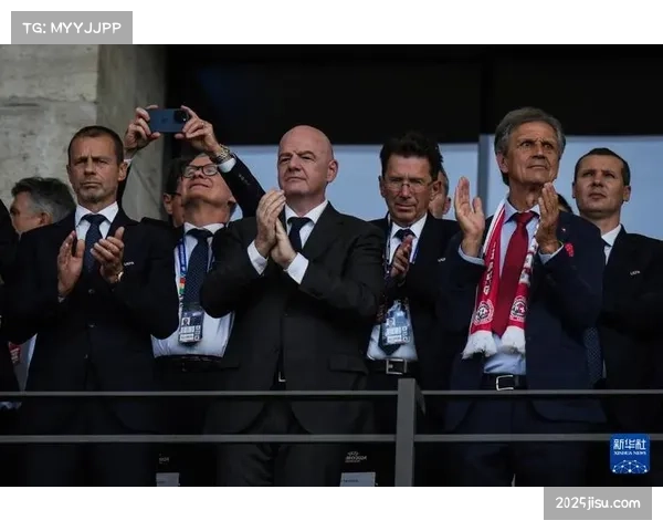 欧足联主席切费林称,考虑设立“欧冠频道”的设想已被提上日程 欧足联主席切费林称,考虑设立“欧冠频道”的设想已被提上日程